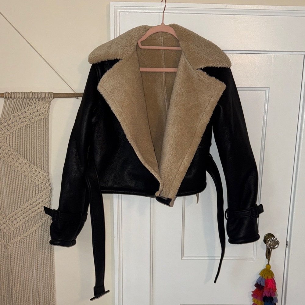 Commense Black and Tan Shearling Jacket